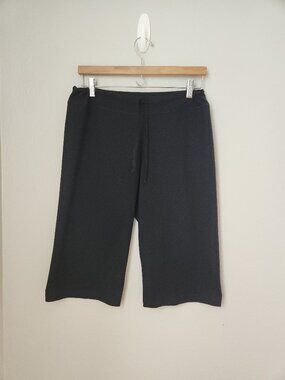 PrAna Black Yoga-Style Capris with Drawstring size L